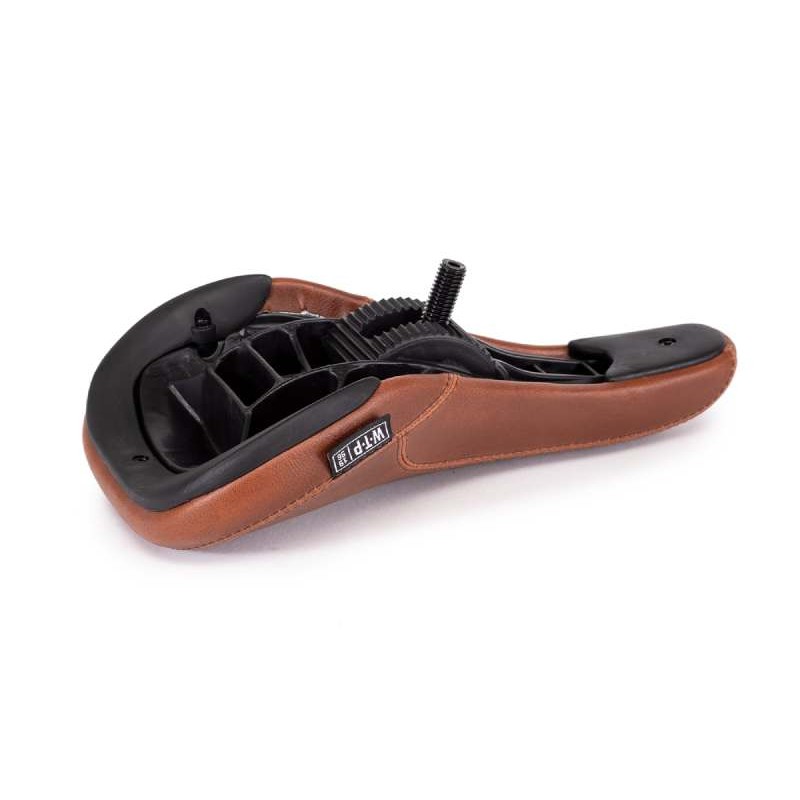 WETHEPEOPLE Team Seat Slim Saddle Pivotal Leather Brown